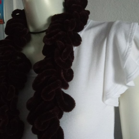 Brown Loop Scarf - Picture 1 of 8